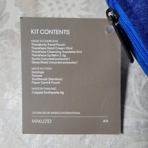 Therabody United Premier Class Amenity Toiletry Kit Unopend Set of 2 - Picture 5 of 5